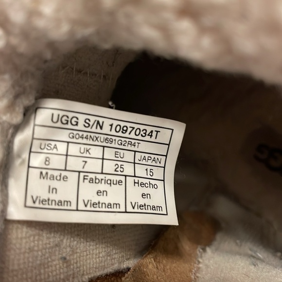 UGG Jorie Boots Size 8 Toddler - Picture 6 of 7